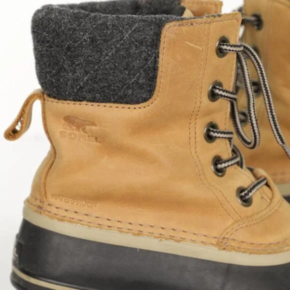 Sorel Tan and Black Winter Boots - Picture 6 of 13